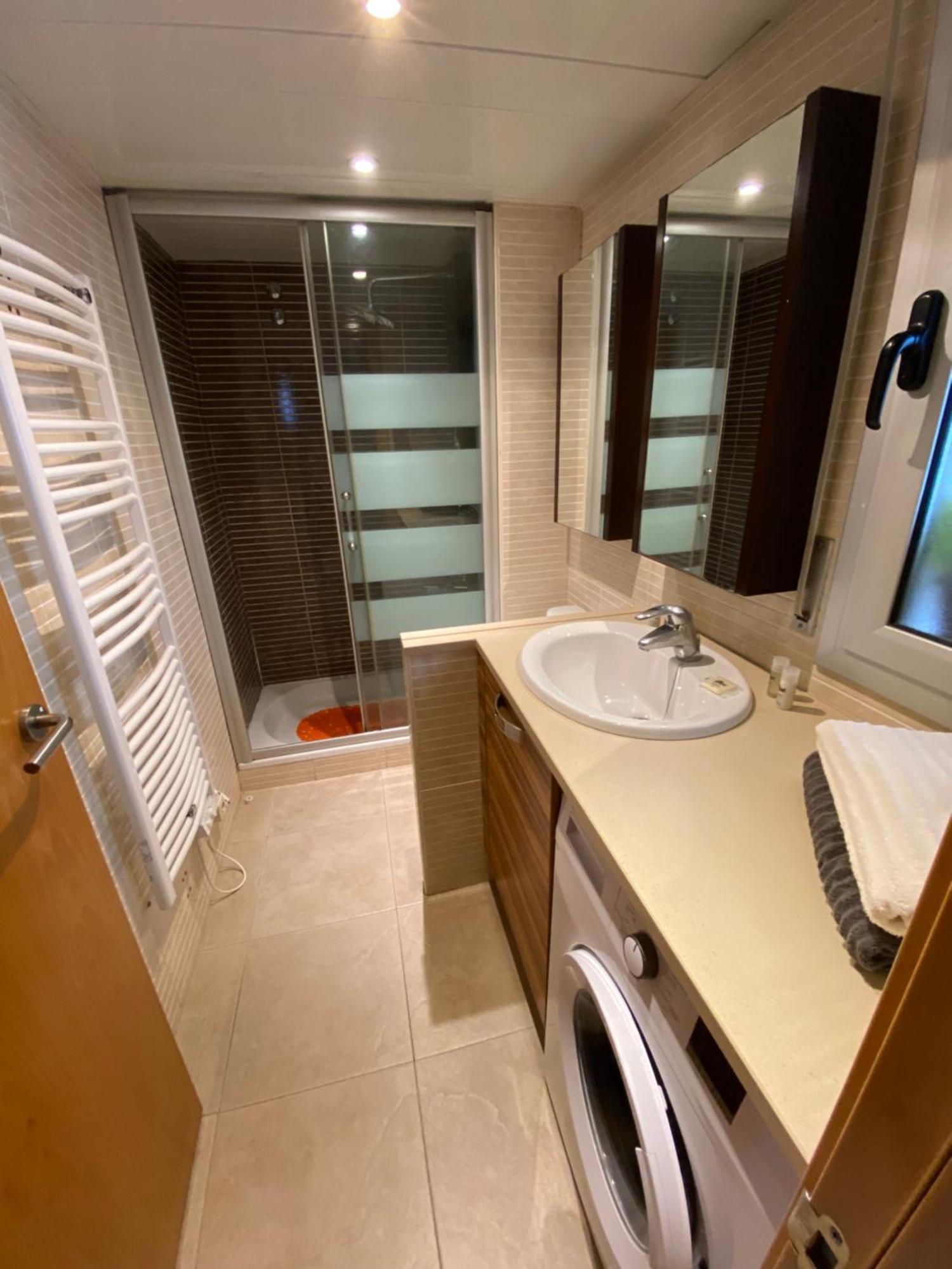 Vue Panoramique Sur La Mediterrannee, Appartement Sur Canal & Proche Plage Roses Luaran gambar